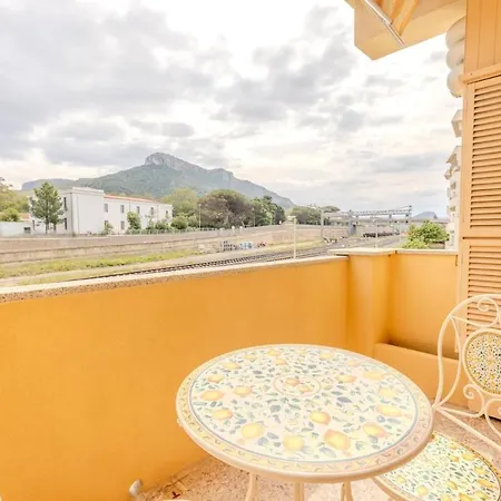 公寓 Antica Ferrovia 2 - 1 Min From The Sea